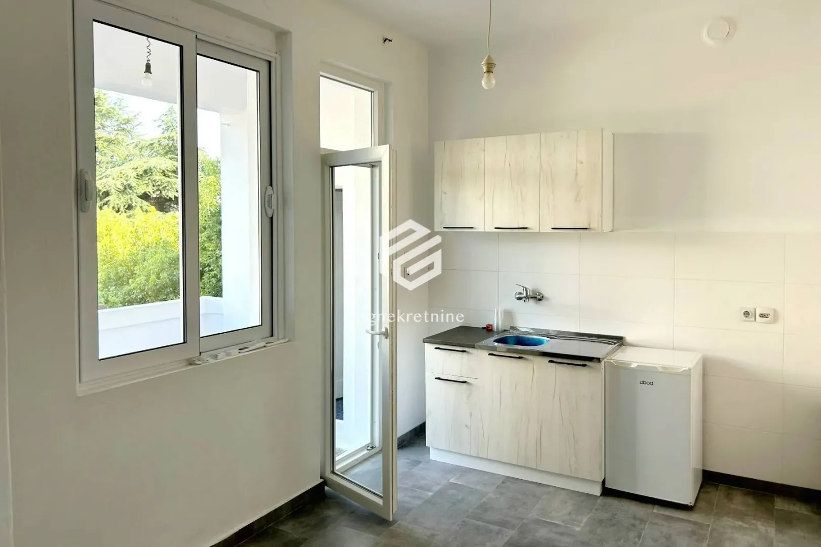 Prodaja, dvosoban stan, 64m², Centar, Podgorica
