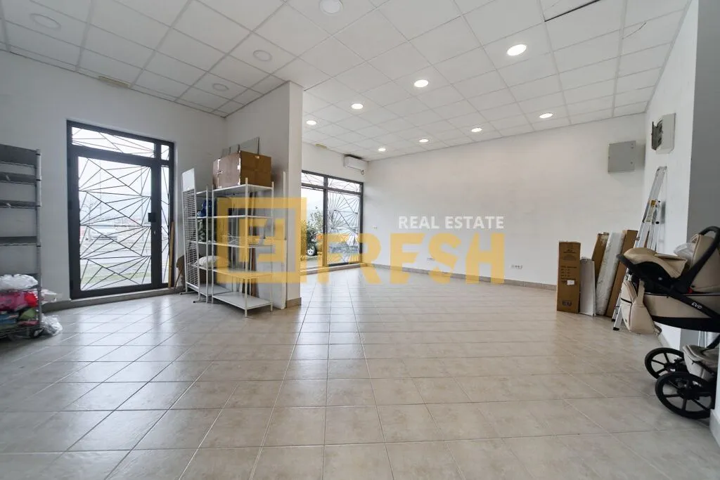 Rent, office space, 120m², Stari Aerodrom, Podgorica