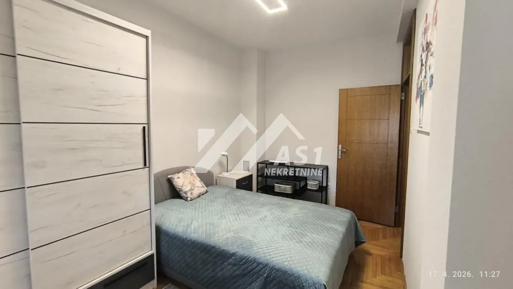 Izdavanje, dvosoban stan, 43m², Bulevar Oslobodjenja, Novi Sad Sve Podlokacije