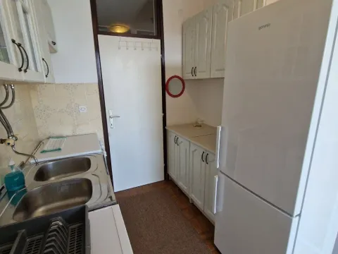 Izdavanje, jednosoban stan, 50m², Herceg Novi, Crna Gora - image 6