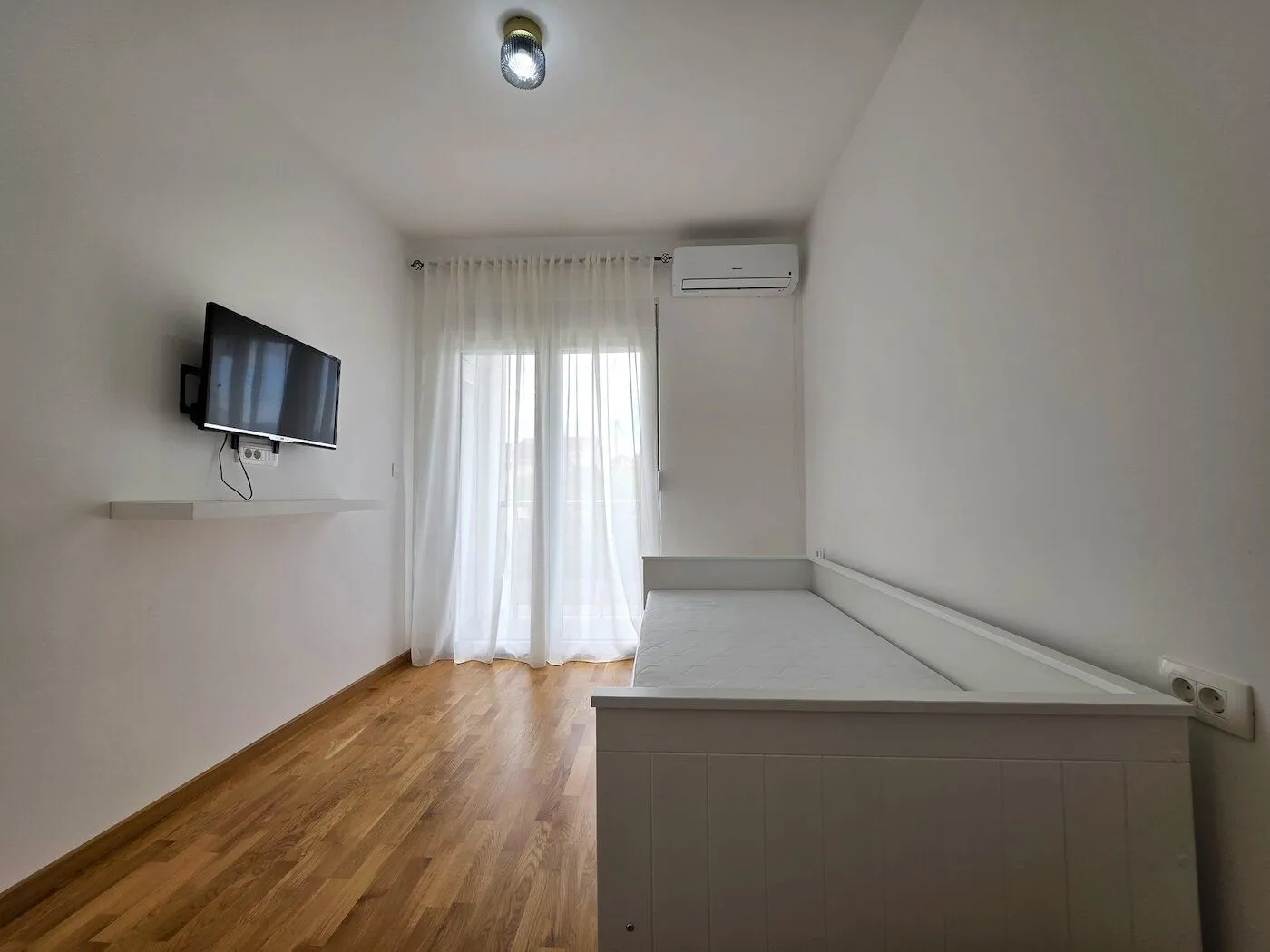 Rent, apartment, 60m², Zagorič, Podgorica