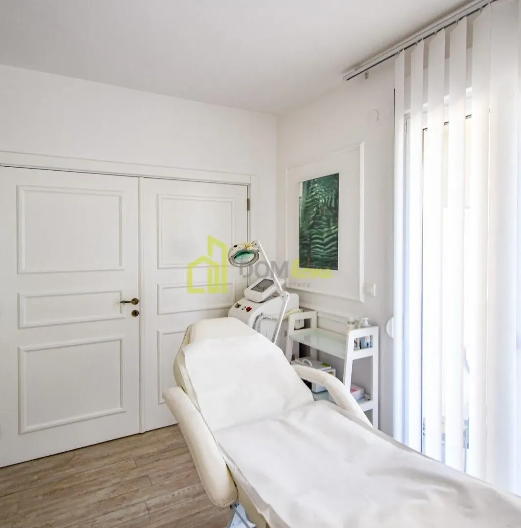 Prodaja, dvosoban stan, 56m², Centar, Podgorica