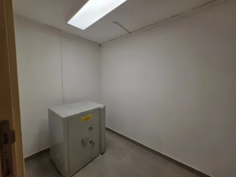 Rent, office space, 200m², Podgorica, Crna Gora - image 7