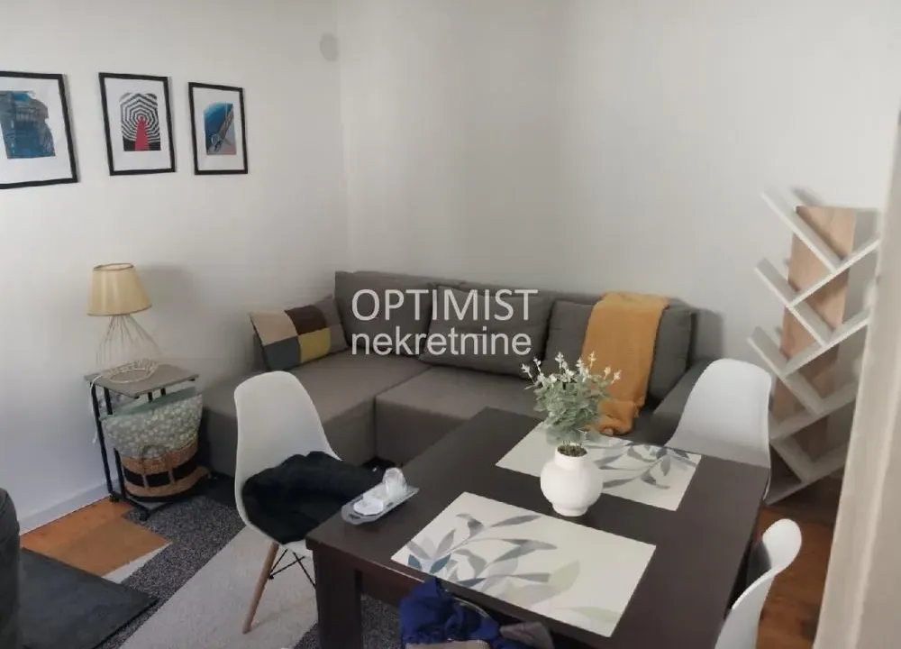 Rent, two bedroom apartment, 46m², Zemun Gornji Grad, Zemun Sve Podlokacije