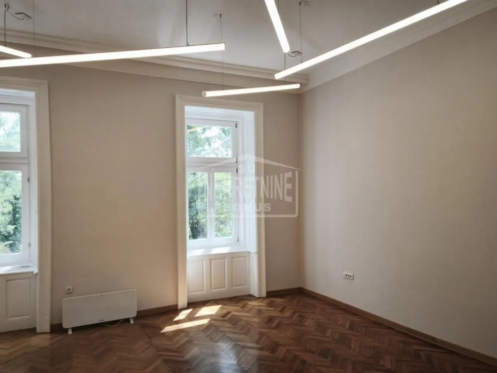 Rent, office space, 105m², Centar, Subotica