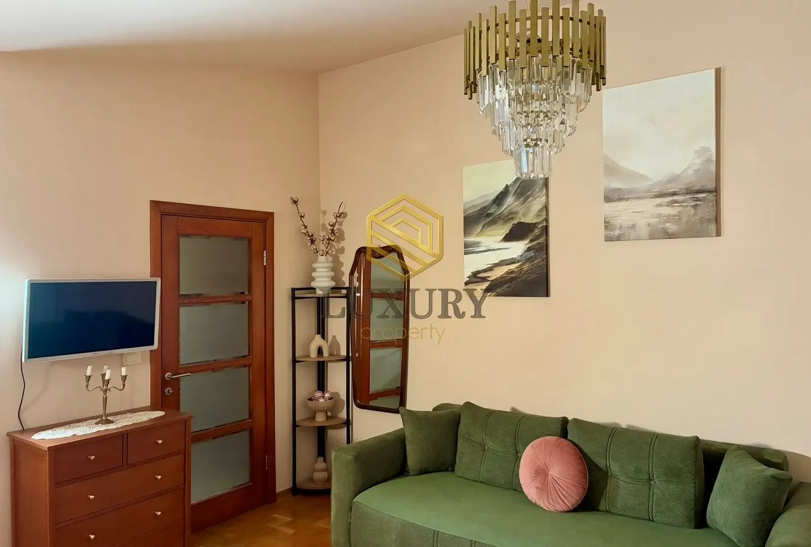 Rent, studio apartment, 37m², Preko Morače, Podgorica