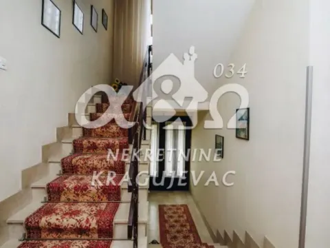 Prodaja, kuća, 210m², Erdoglija, Kragujevac - image 8