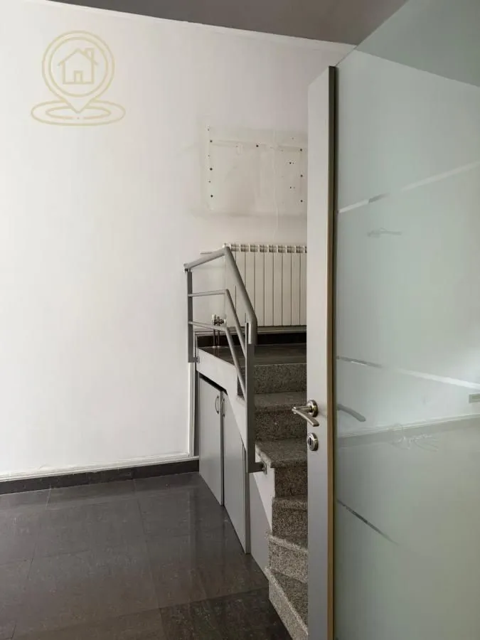 Rent, office space, 145m², Južni Bulevar, Vračar Sve Podlokacije