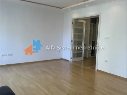 Izdavanje, dvosoban stan, 86m², Vračar Sve Podlokacije, Beograd - image 16