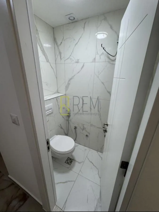 Prodaja, dvosoban stan, 64m², Zagorič, Podgorica