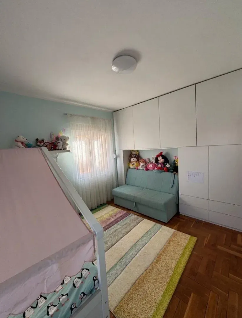 Prodaja, dvosoban stan, 61m², Tološi, Podgorica