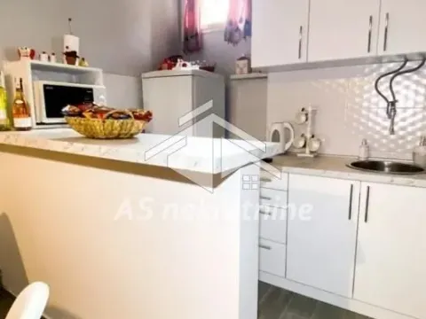 Rent, two bedroom apartment, 57m², Cvetni Trg, Vračar Sve Podlokacije - image 13