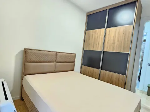 Rent, two bedroom apartment, 68m², Blok 9, Podgorica - image 8