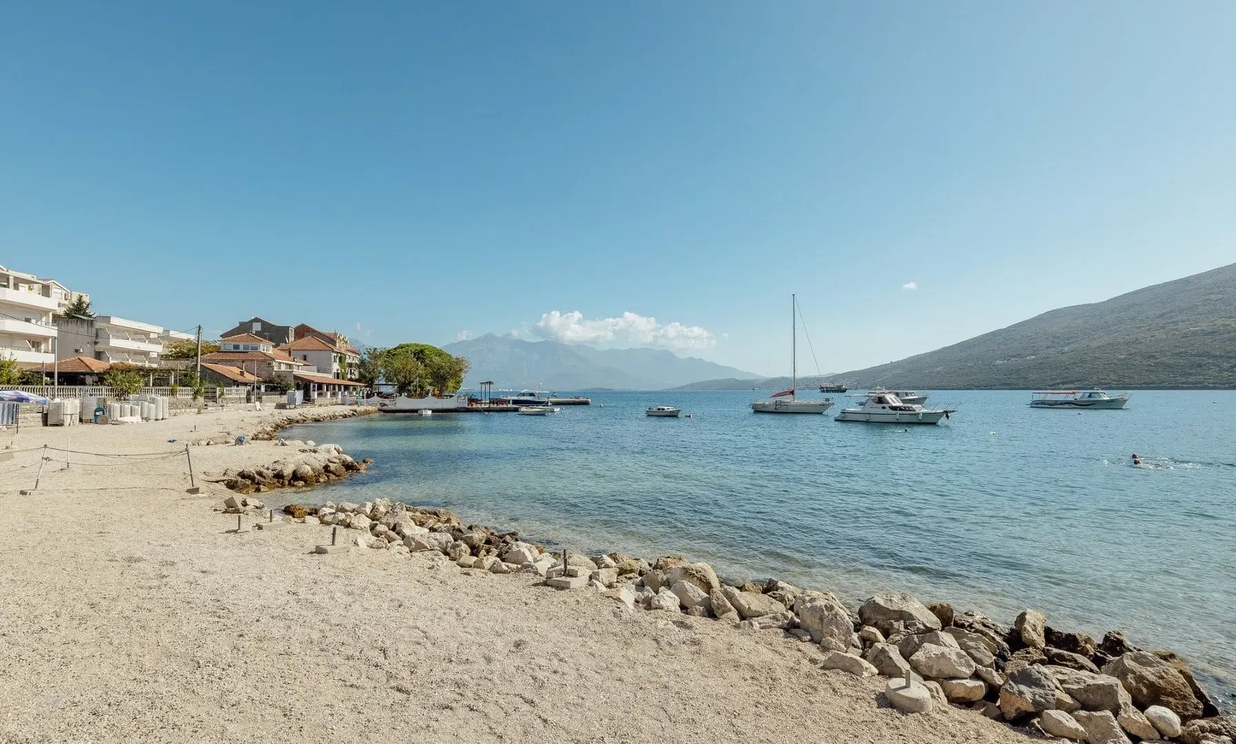 Prodaja, trosoban stan, 172m², Đenovići, Herceg Novi