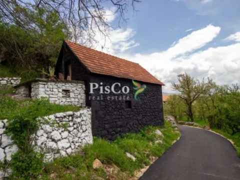 Sale, house, 109m², Miločani, Nikšić - image 12