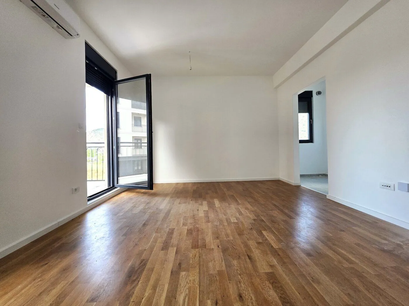 Prodaja, stan, 64m², Tološi, Podgorica