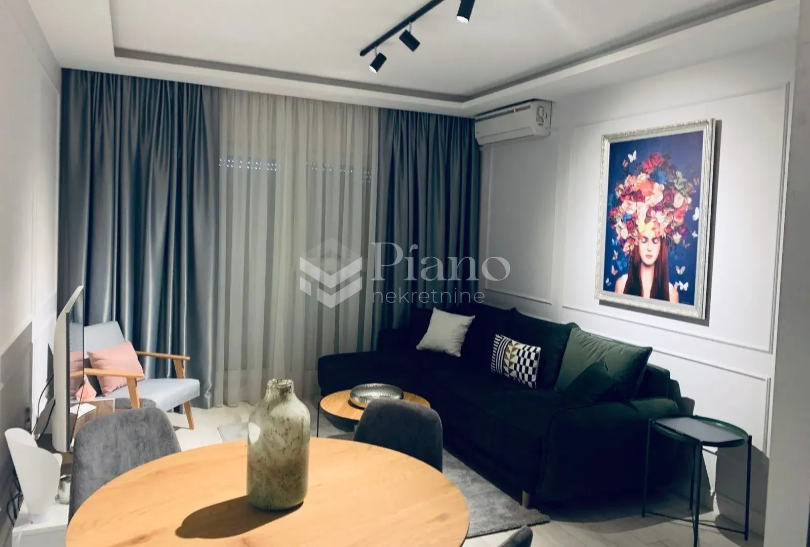 Izdavanje, jednosoban stan, 50m², Autobuska stanica, Podgorica