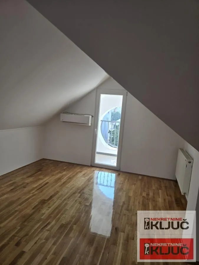 Prodaja, četvorosoban stan, 96m², Bulevar Evrope, Novi Sad Sve Podlokacije