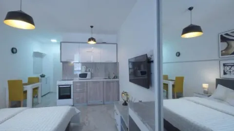 Izdavanje, garsonjera, 27m², Budva, Crna Gora - image 3