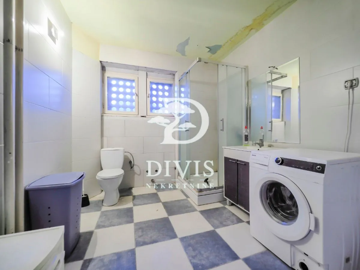 Prodaja, trosoban stan, 83m², Novi Beograd Sve Podlokacije, Beograd