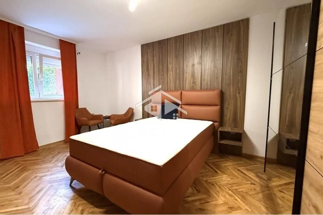 Prodaja, dvosoban stan, 48m², Kalenić Pijaca, Vračar Sve Podlokacije