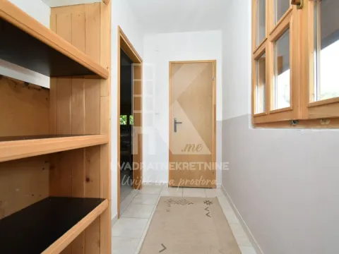Rent, two bedroom apartment, 92m², Zlatica, Podgorica - image 13