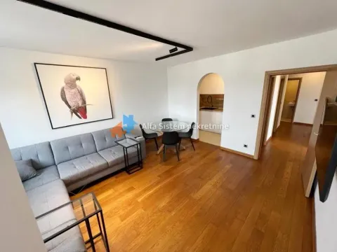 Izdavanje, četvorosoban stan, 80m², Savski Venac, Beograd - image 2
