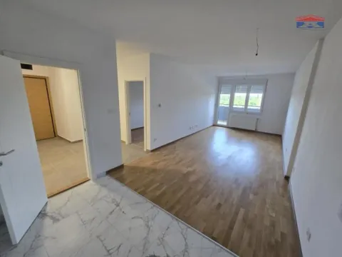 Prodaja, četvorosoban stan, 95m², Avijatičarsko naselje, Novi Sad Sve Podlokacije - image 2