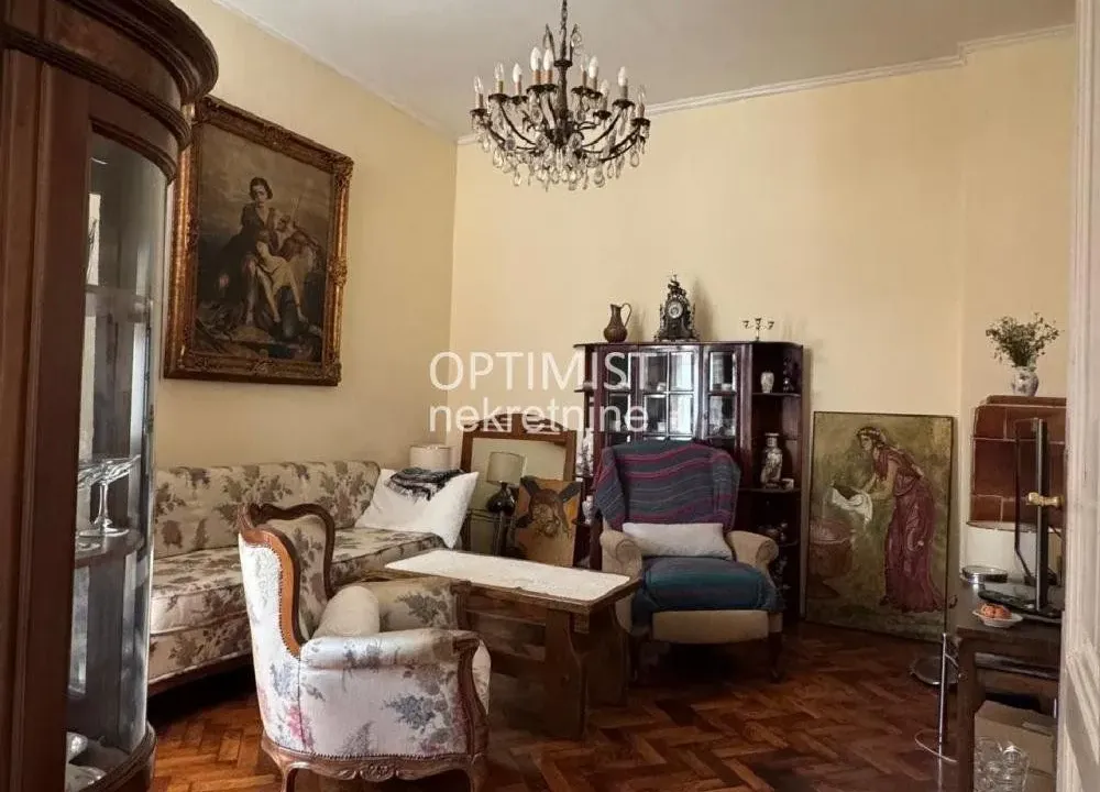 Prodaja, trosoban stan, 90m², Slavija, Vračar Sve Podlokacije