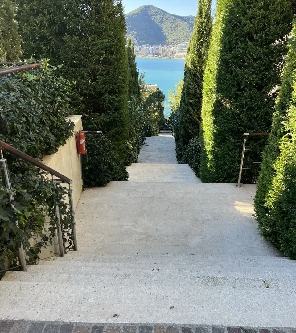Sale, two bedroom apartment, 178m², Budva, Crna Gora