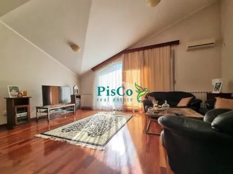 Rent, two bedroom apartment, 90m², Gorica C, Podgorica - image 1