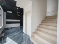 Izdavanje, poslovni prostor, 371m², Stari Aerodrom, Podgorica - image 5