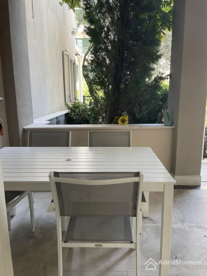 Prodaja, dvosoban stan, 115m², Porto Montenegro, Tivat
