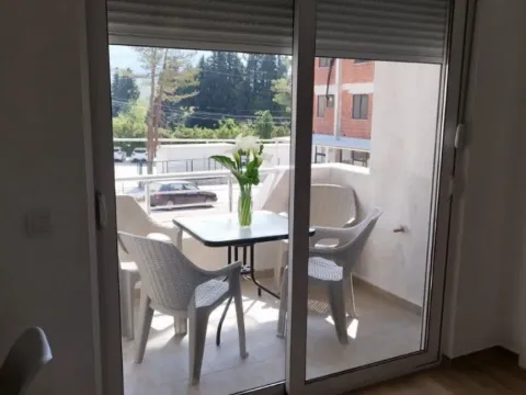 Izdavanje, jednosoban stan, 40m², Gradiošnica, Tivat - image 4