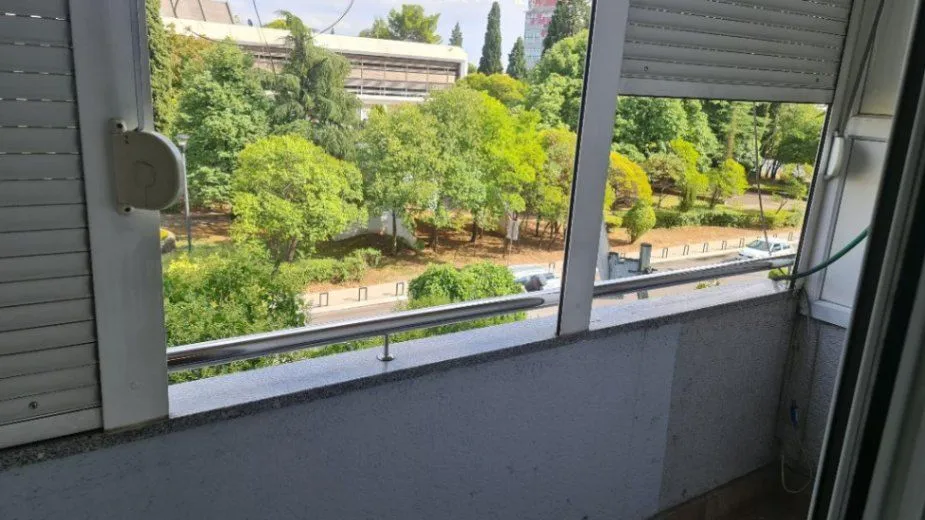 Izdavanje, jednosoban stan, 54m², Preko Morače, Podgorica