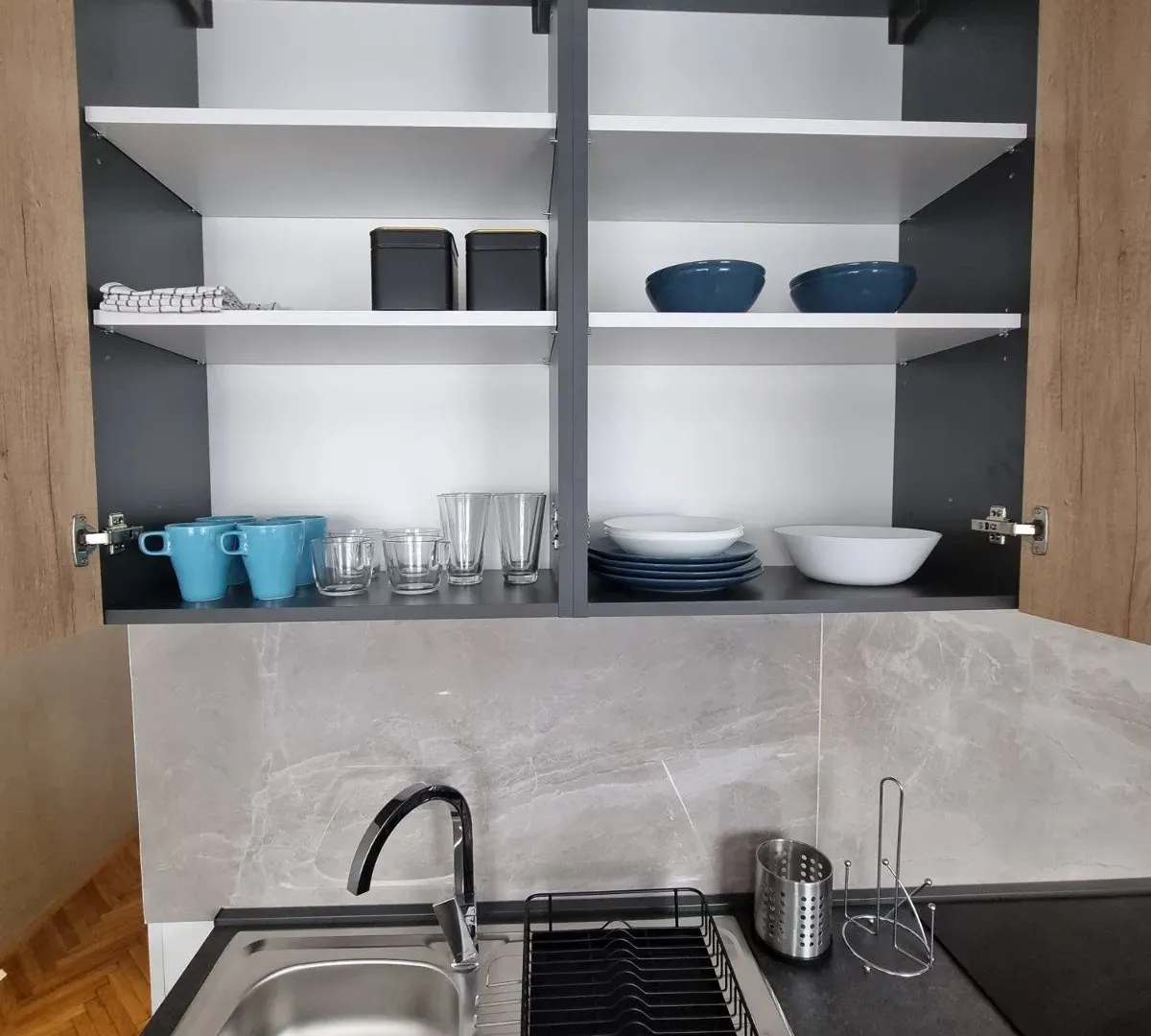Izdavanje, jednosoban stan, 31m², Grbavica, Novi Sad Sve Podlokacije