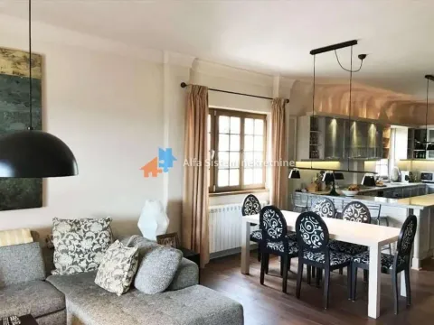 Rent, apartment, 200m², Savski Venac, Beograd - image 1