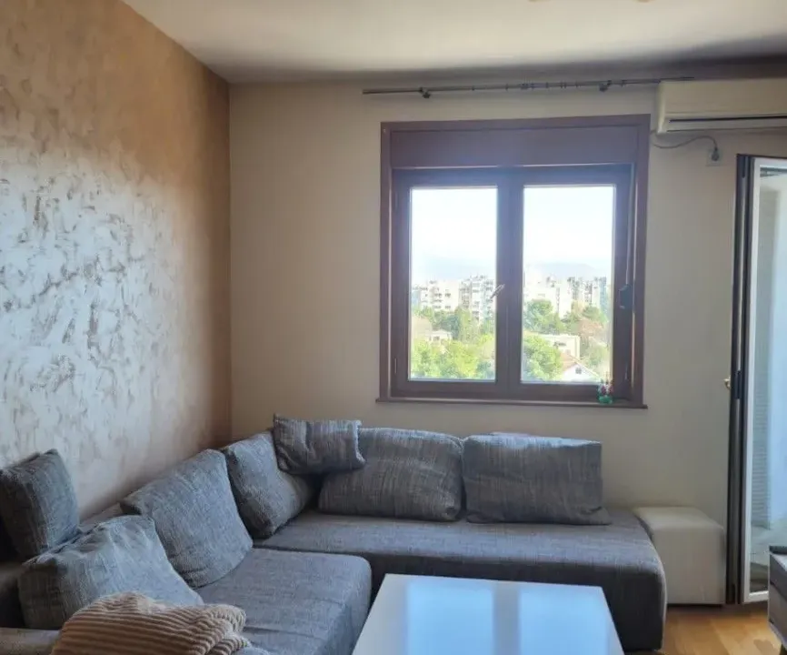 Rent, one bedroom apartment, 38m², Pobrežje, Podgorica