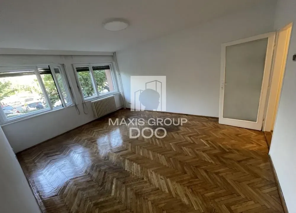 Izdavanje, trosoban stan, 61m², Novi Beograd Sve Podlokacije, Beograd