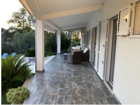 Prodaja, kuća, 239m², Kavač, Kotor - image 13