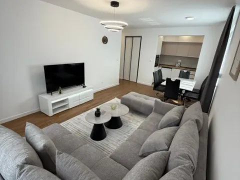 Izdavanje, dvosoban stan, 78m², Stari Aerodrom, Podgorica - image 7