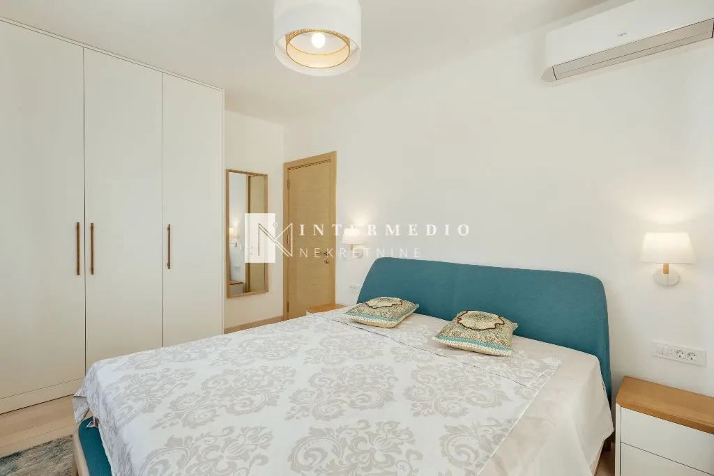 Prodaja, jednosoban stan, 92m², Igalo, Herceg Novi