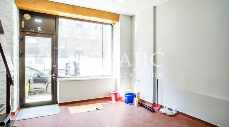 Rent, office space, 115m², Savski Venac, Beograd