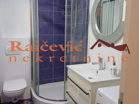 Sale, three bedroom apartment, 84m², Zemun Gornji Grad, Zemun Sve Podlokacije - image 9