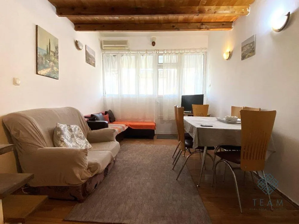 Rent, apartment, 74m², Centar, Bar