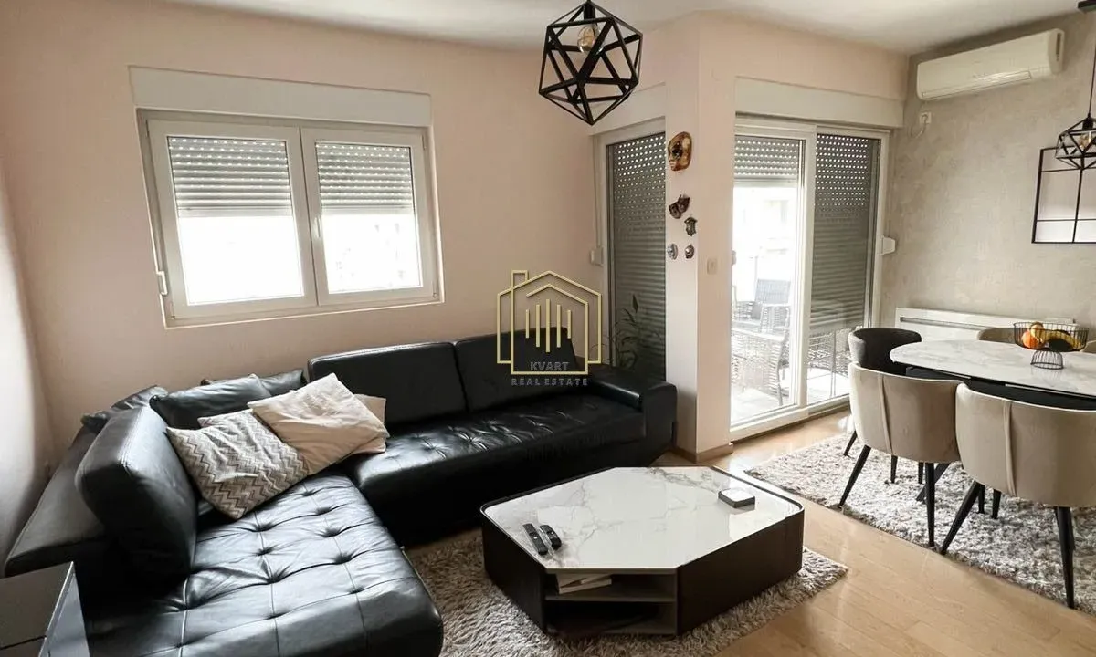 Prodaja, jednosoban stan, 53m², City Kvart, Podgorica