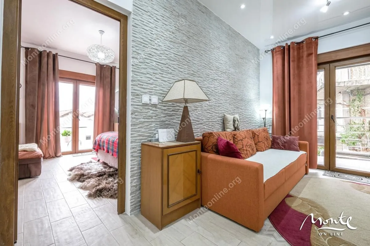 Prodaja, dvosoban stan, 77m², Tivat, Crna Gora
