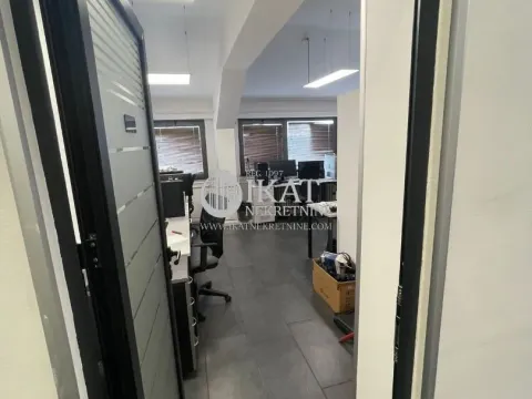 Prodaja, poslovni prostor, 205m², Bezanijska Kosa 1, Bežanijska Kosa Sve Podlokacije - image 8