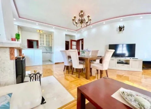 Rent, house, 450m², Markovići, Budva - image 4