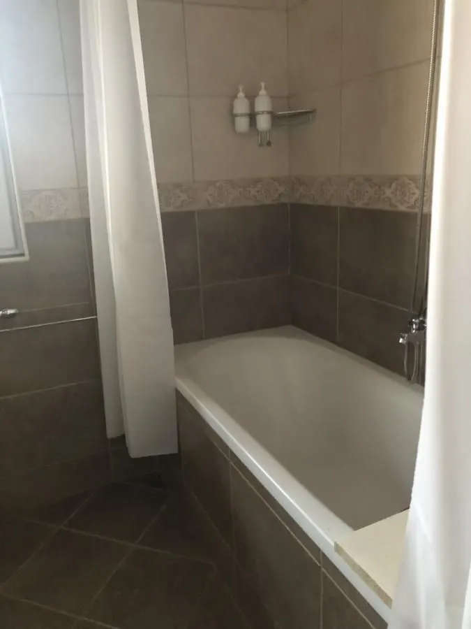Rent, four bedroom apartment, 191m², Mrčevac, Tivat
